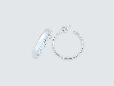 Silver Hoop Earrings img